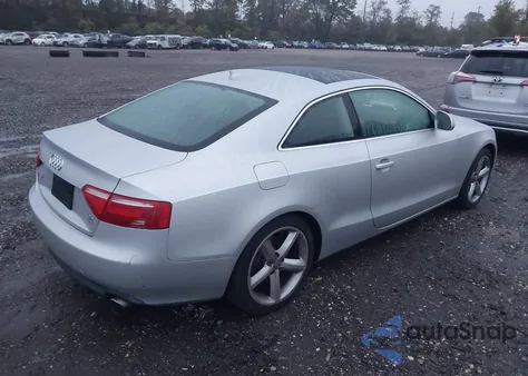 2009 Audi A5 3.2L z USA, uszkodzony, nr VIN WAUDK78T69A034466